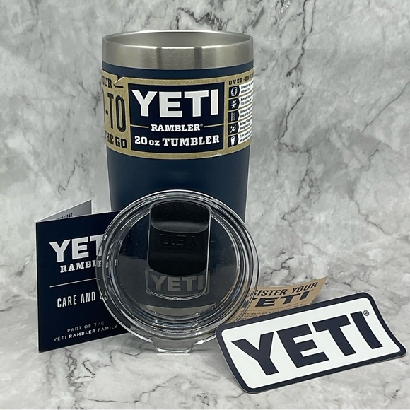 COPY - YETI RAMBLER TUMBLER 20oz WITH MAGSLIDER LID STAINLESS STEEL NAVY BLUE - Picture 1 of 2